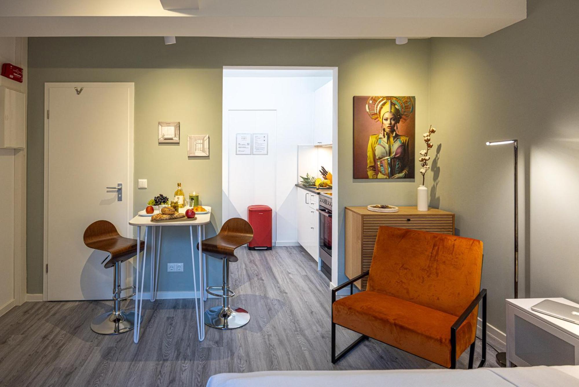 Have-A-Nice-Stay - Souterrain, Kino An Der Natur, U-Bahn Nach Hamburg 400M - Baecker & Restaurants 500M - Lidl 800M - Zentrum 1,5Km Ahrensburg Ngoại thất bức ảnh