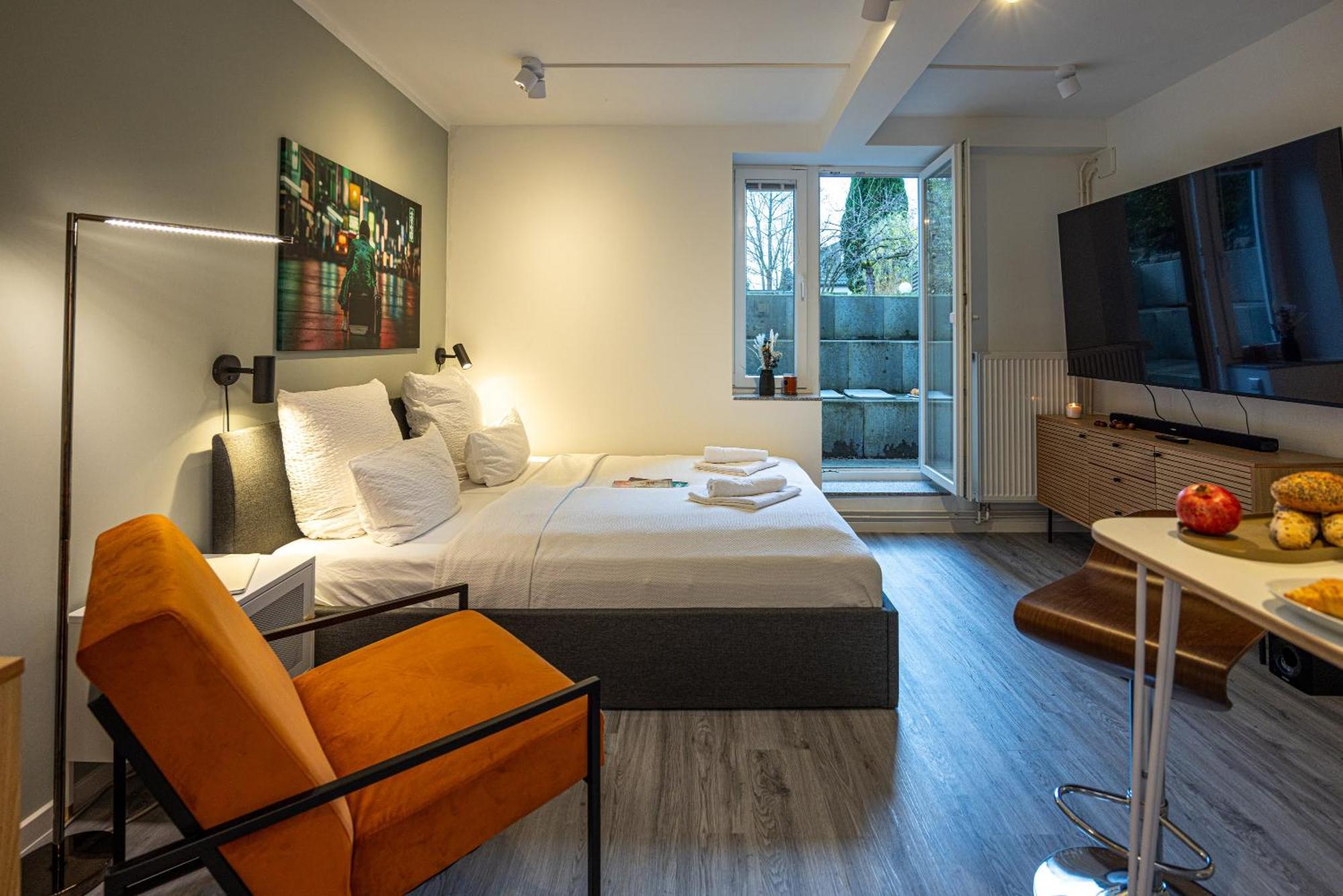 Have-A-Nice-Stay - Souterrain, Kino An Der Natur, U-Bahn Nach Hamburg 400M - Baecker & Restaurants 500M - Lidl 800M - Zentrum 1,5Km Ahrensburg Ngoại thất bức ảnh