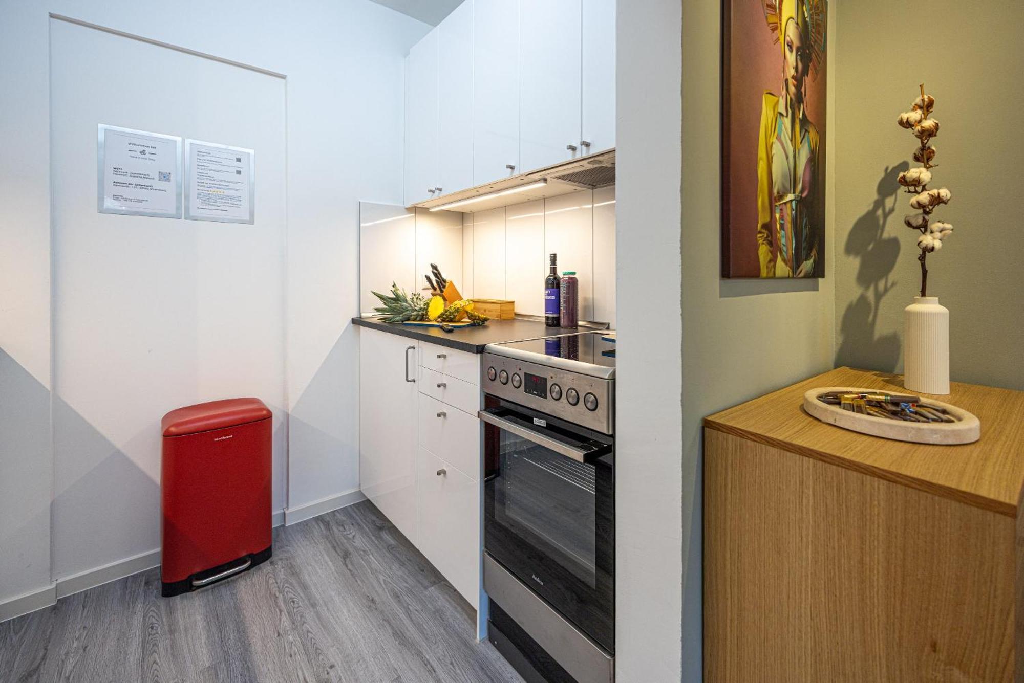 Have-A-Nice-Stay - Souterrain, Kino An Der Natur, U-Bahn Nach Hamburg 400M - Baecker & Restaurants 500M - Lidl 800M - Zentrum 1,5Km Ahrensburg Ngoại thất bức ảnh
