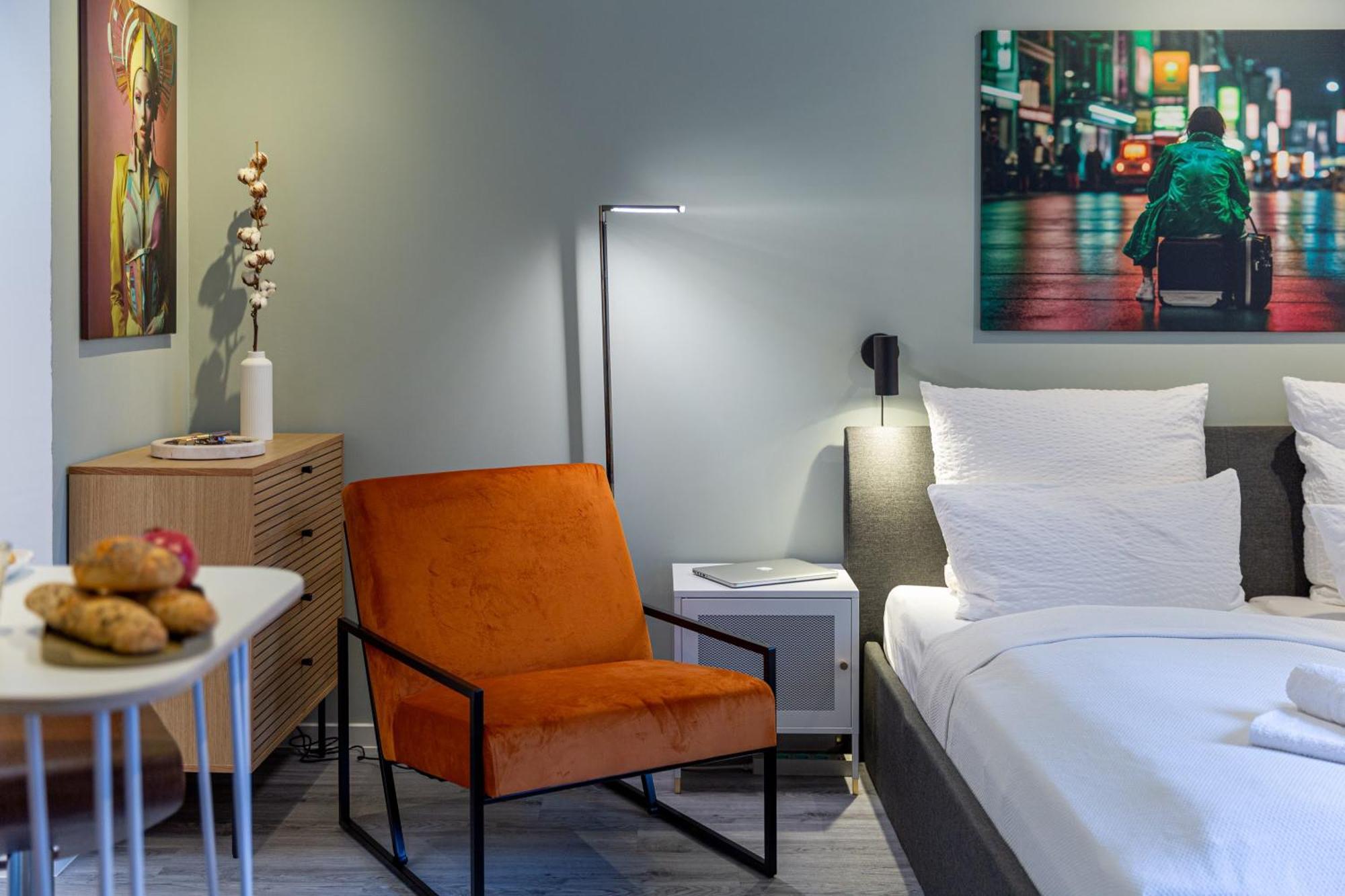 Have-A-Nice-Stay - Souterrain, Kino An Der Natur, U-Bahn Nach Hamburg 400M - Baecker & Restaurants 500M - Lidl 800M - Zentrum 1,5Km Ahrensburg Ngoại thất bức ảnh