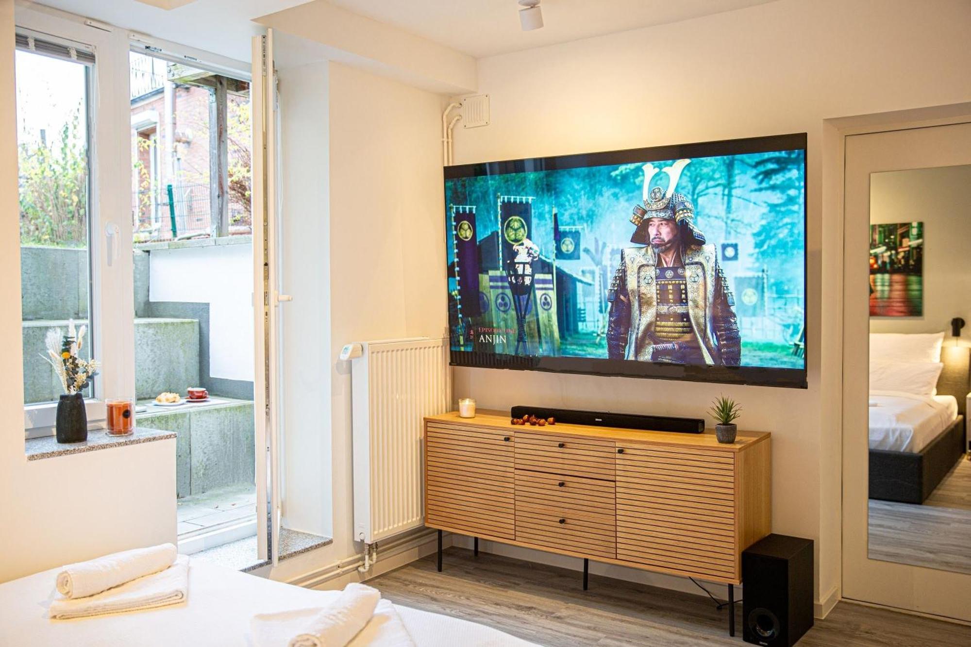 Have-A-Nice-Stay - Souterrain, Kino An Der Natur, U-Bahn Nach Hamburg 400M - Baecker & Restaurants 500M - Lidl 800M - Zentrum 1,5Km Ahrensburg Ngoại thất bức ảnh